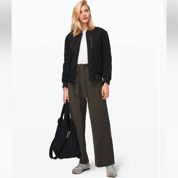 Lululemon Noir Pant Dark Olive size 6 - Picture 16 of 16